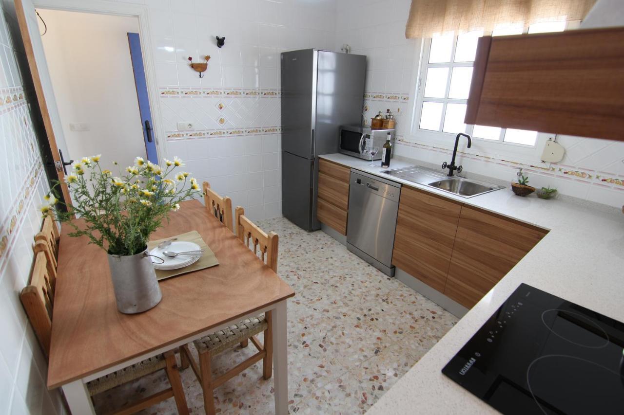 Alcalá de los Gazules Alojamiento Armenia Piscina מראה חיצוני תמונה